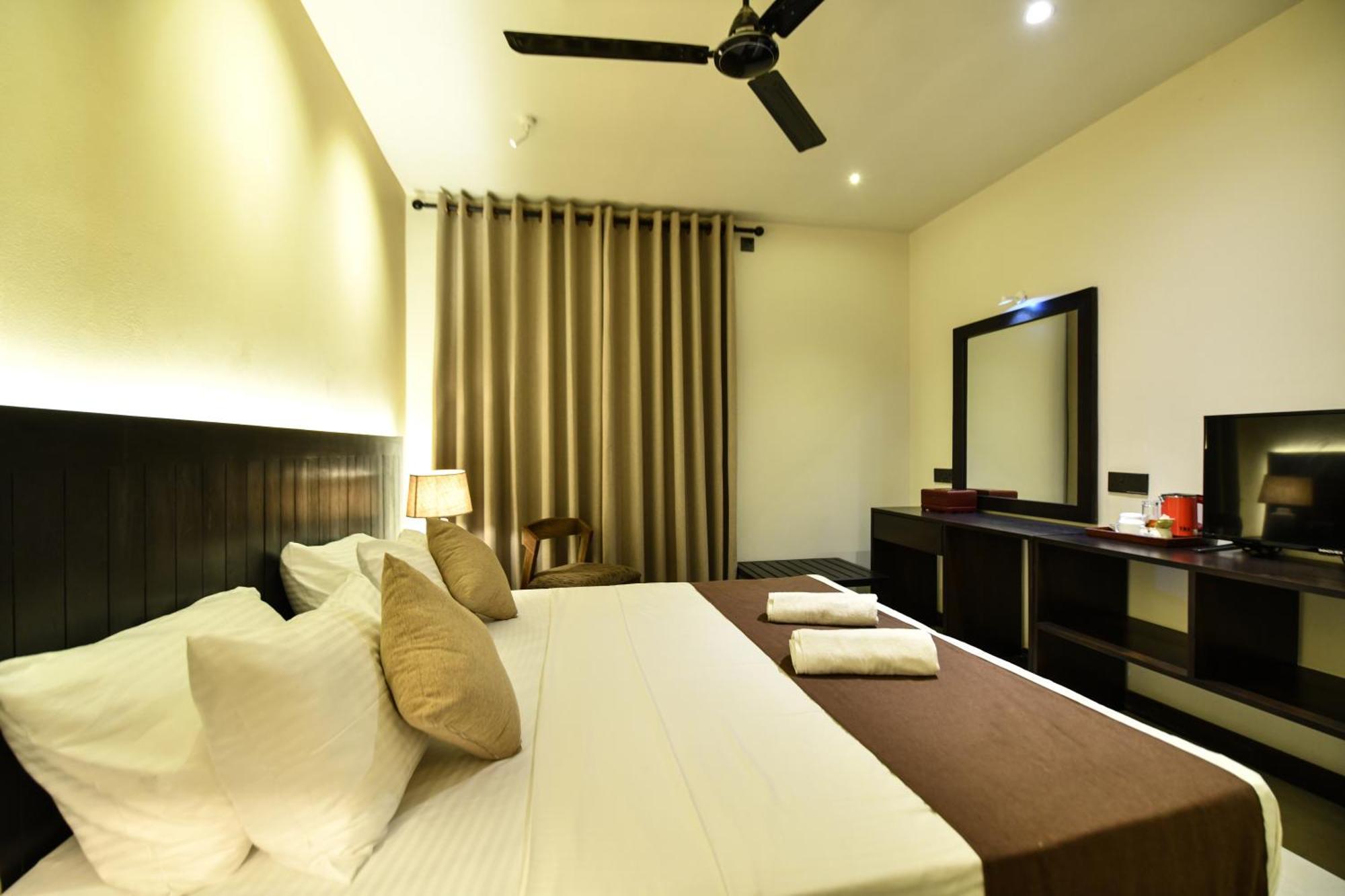 Hiriketiya Beach Resort Dikwella Luaran gambar